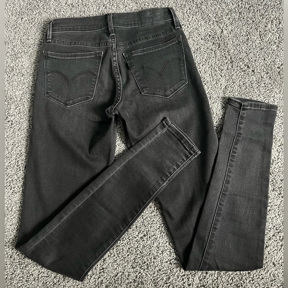 Levi’s 710 Super Skinny Jeans - Picture 2 of 5